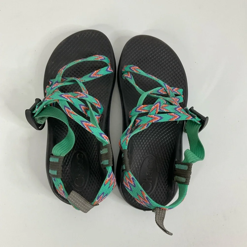 Chaco Strappy Sandals Youth‎ Size 3